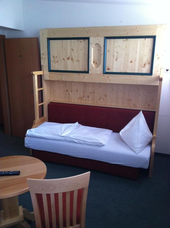 Werfenerhof Hotel Room photo