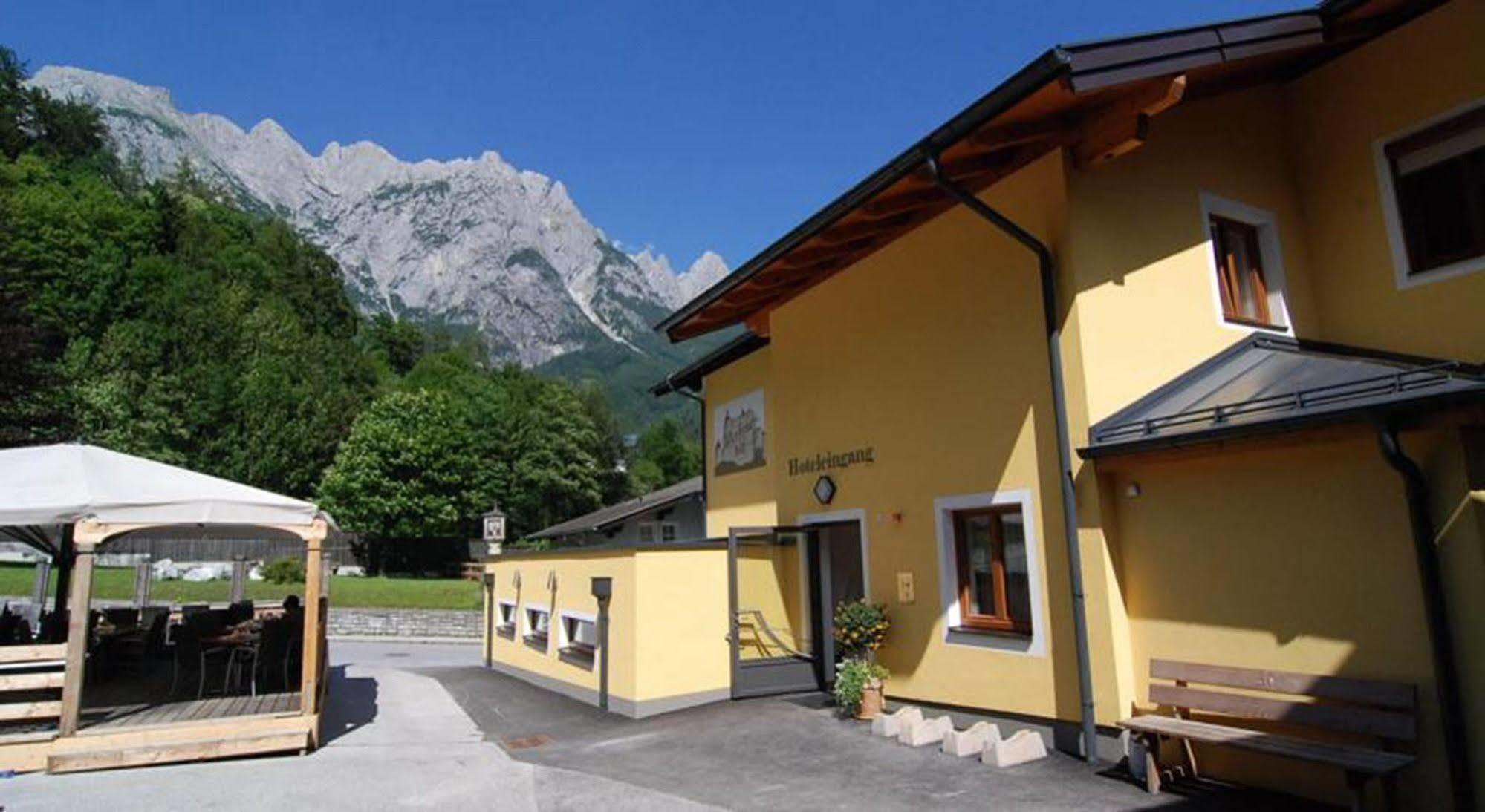 Werfenerhof Hotel Exterior photo